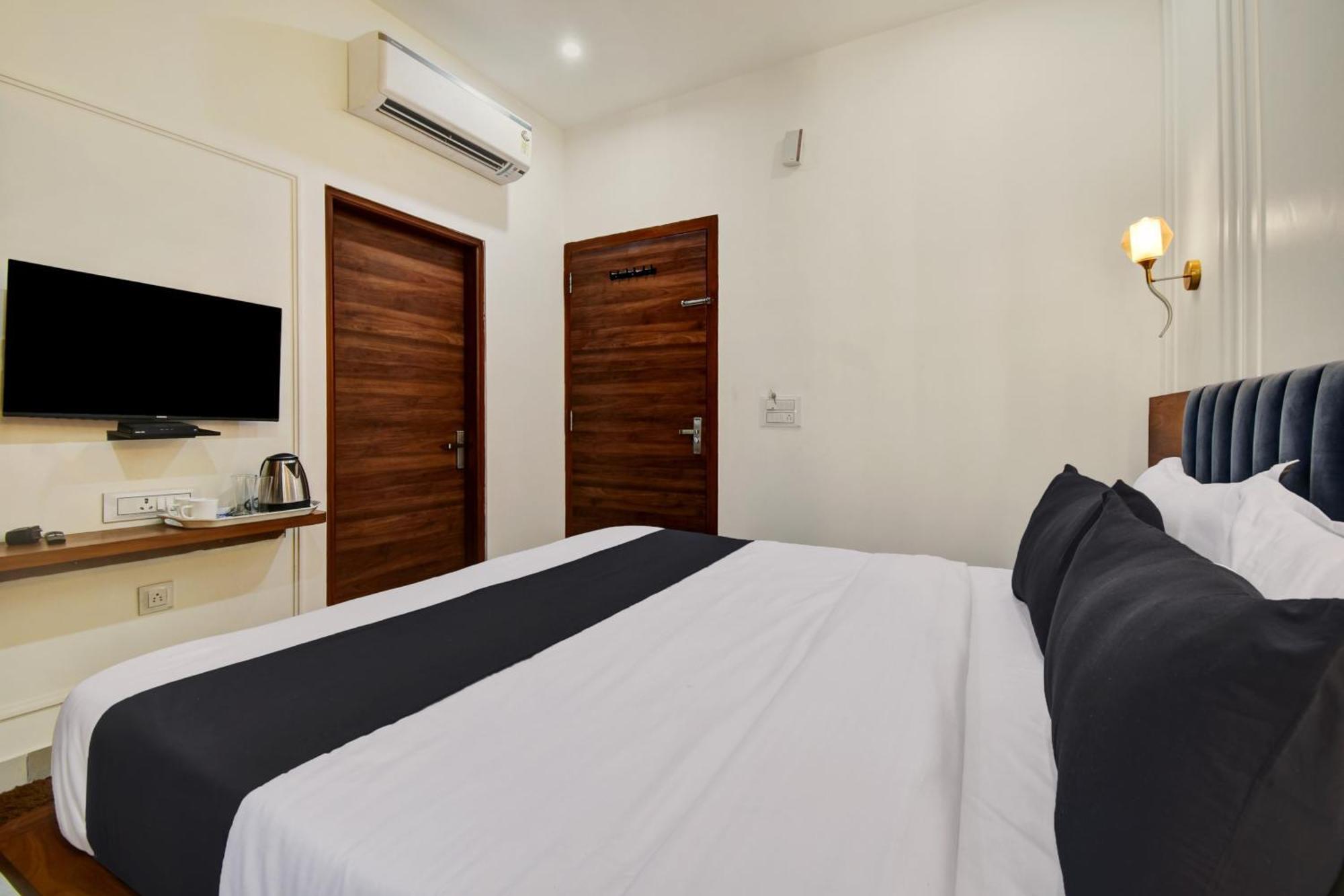 Hotel M.S Divisione di Divisione di Jaipur Esterno foto